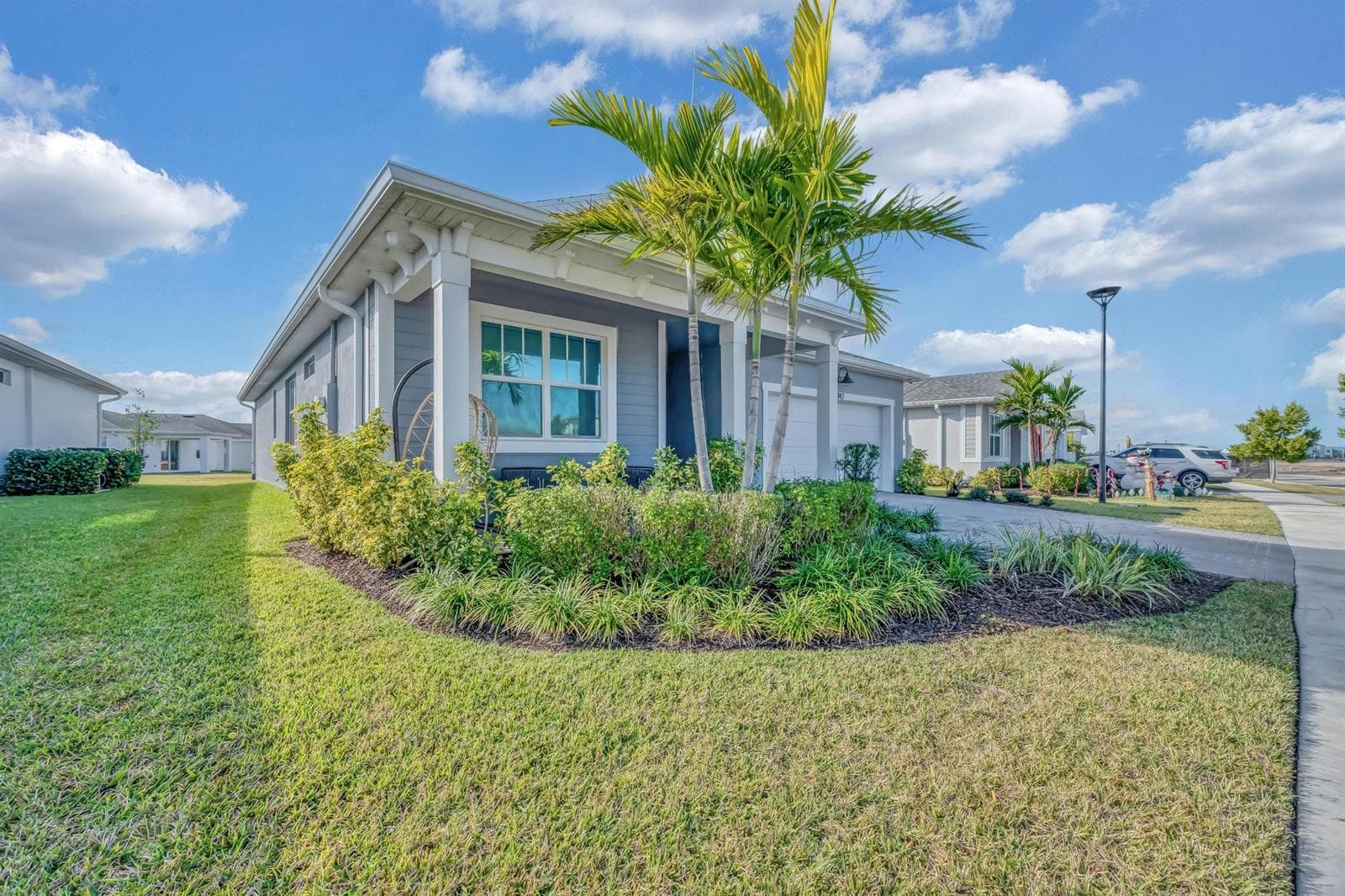 10142 SW Orana Drive, Port St. Lucie FL 34987 photo 2