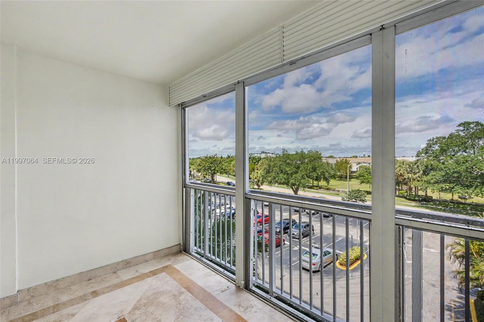 4200 Hillcrest Dr # 408, Hollywood FL 33021 photo 5