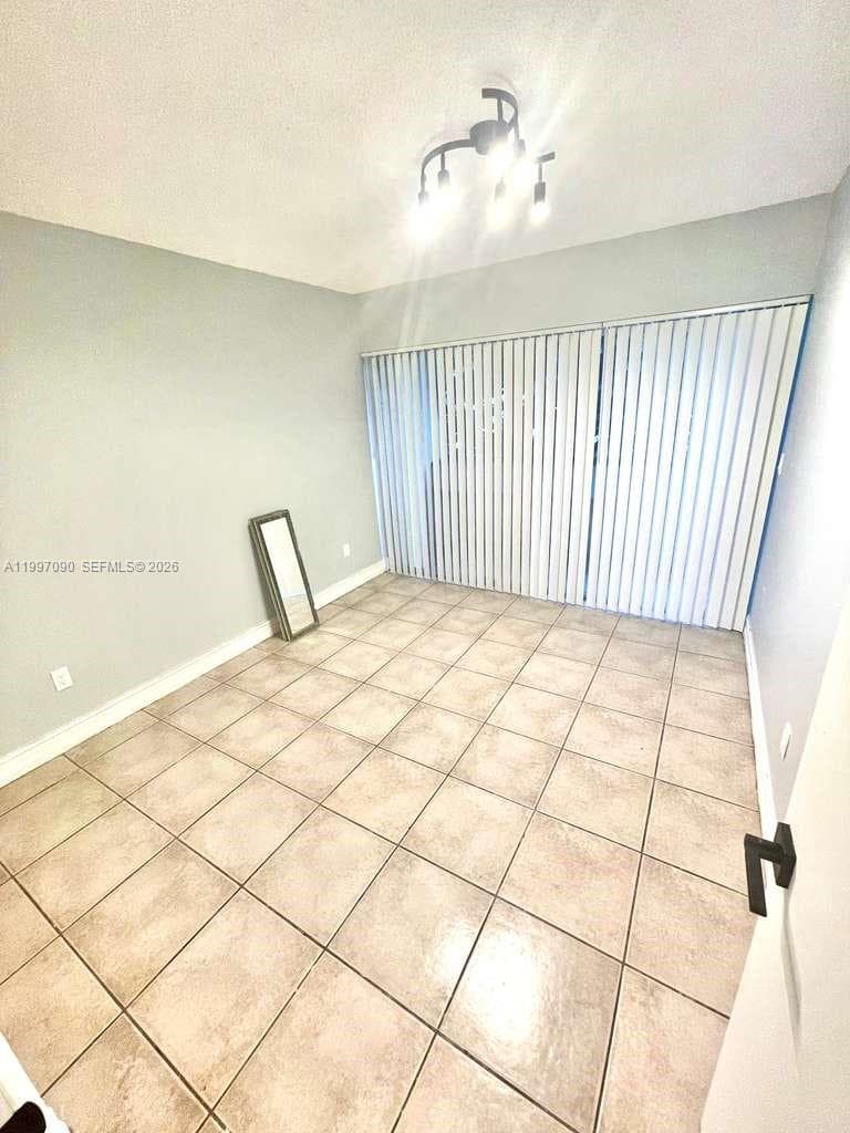 400 NE 18th Ave # 206, Homestead FL 33033 photo 3