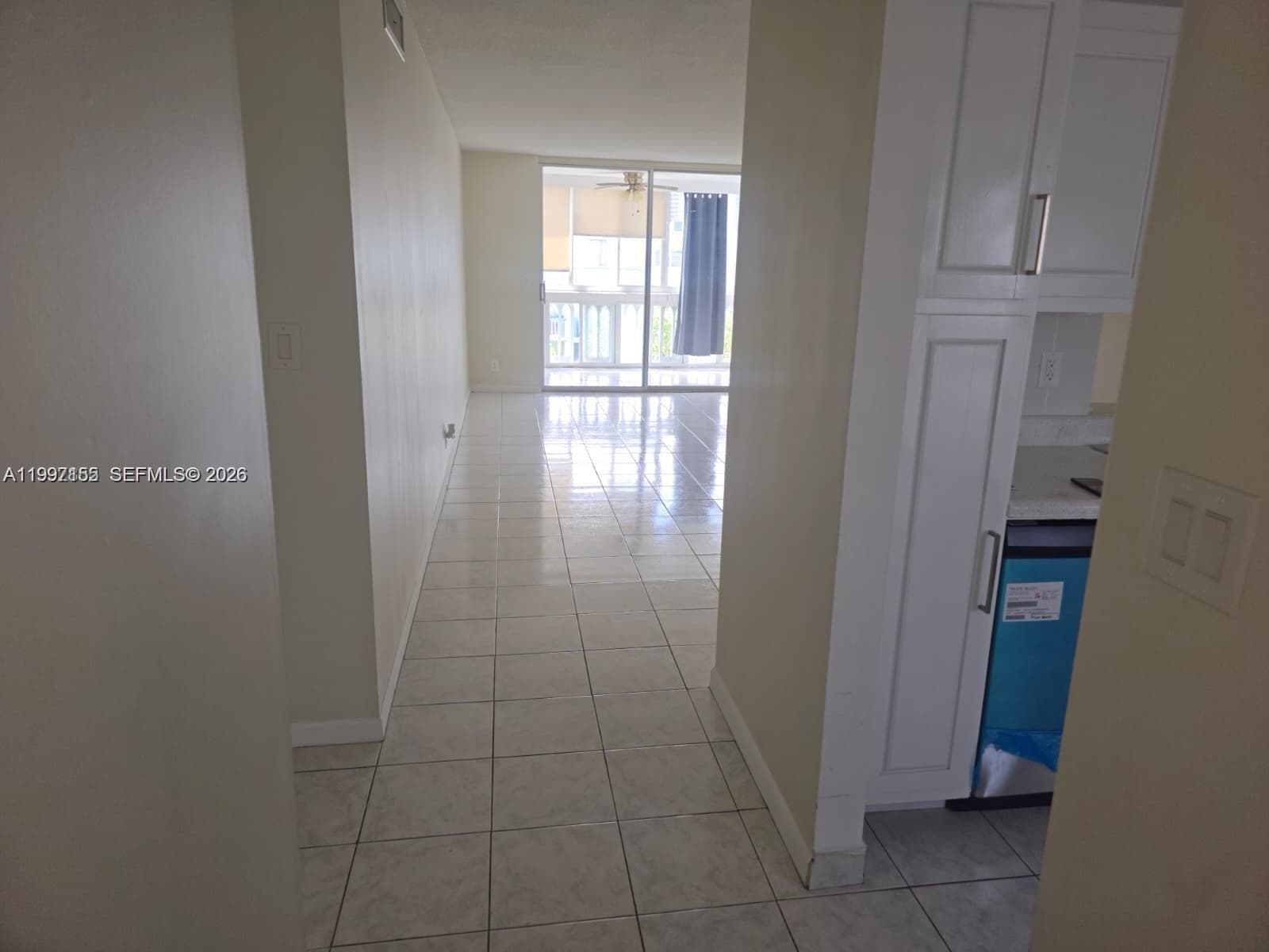 320 NE 12th Ave # 703, Hallandale Beach FL 33009 photo 4