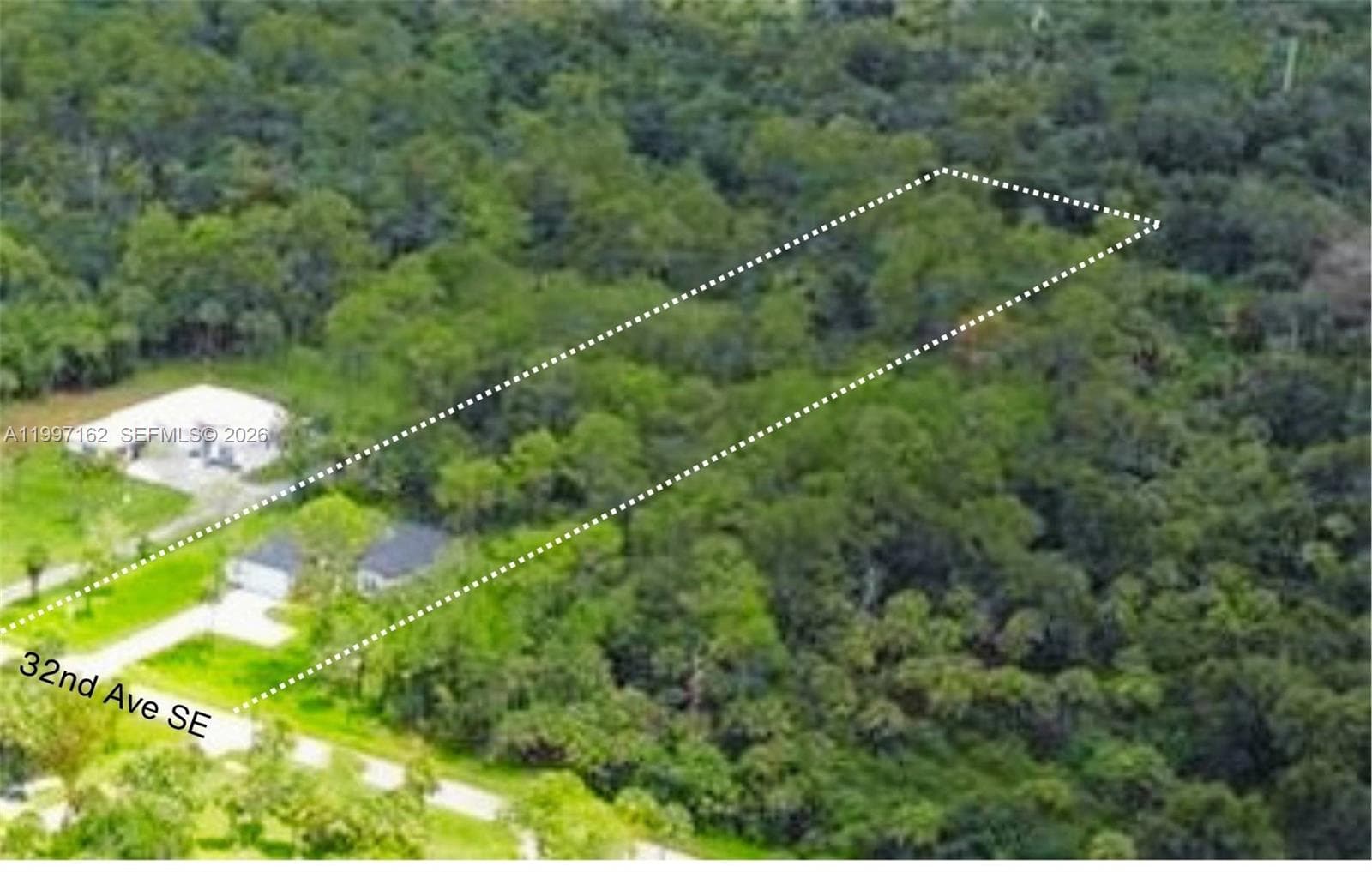 3762 32nd AVE SE, Naples FL 34117 photo 3