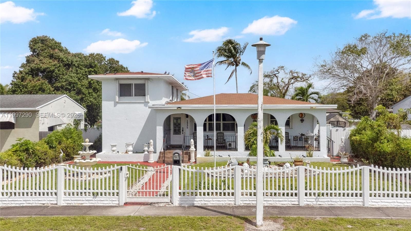 1335 NW 129th St, North Miami FL 33167 photo 4