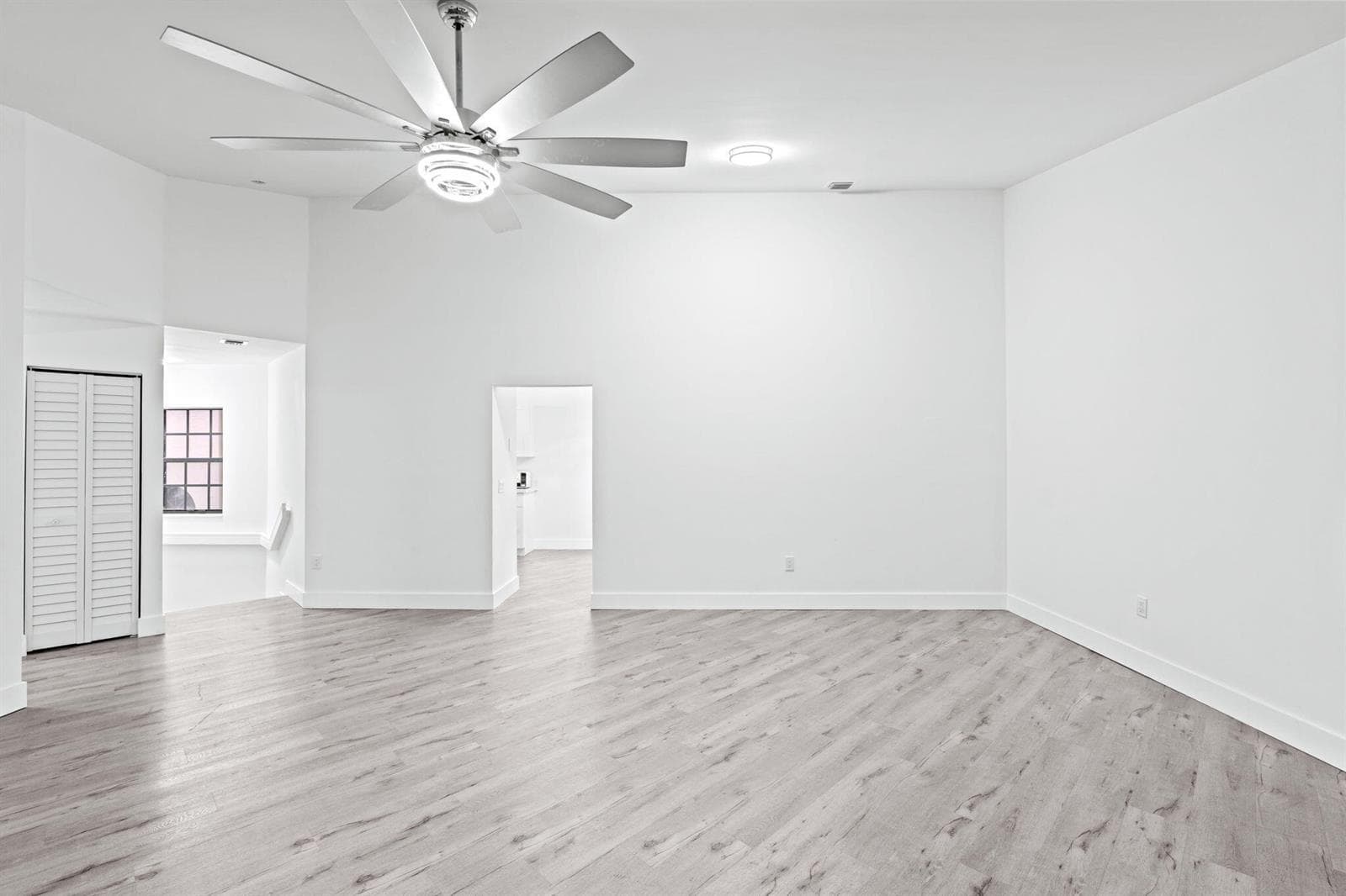 5131 Europa Drive # I, Boynton Beach FL 33437 photo 2