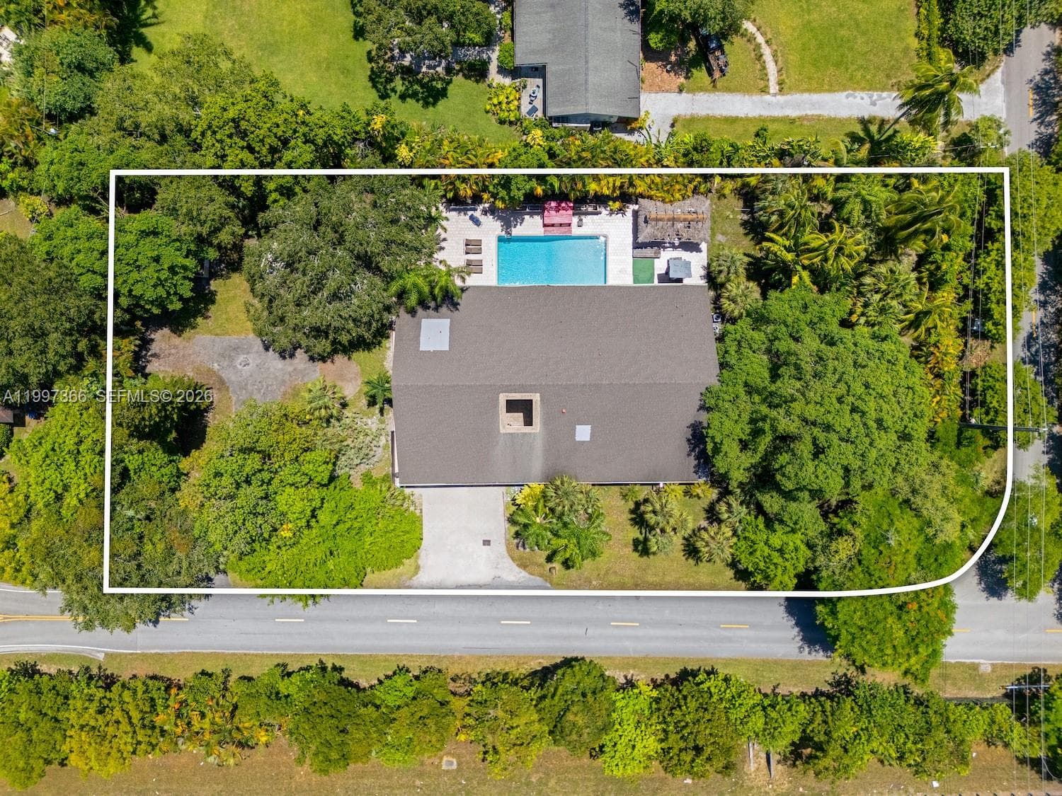 7990 SW 76th Ave, Miami FL 33143 photo 2
