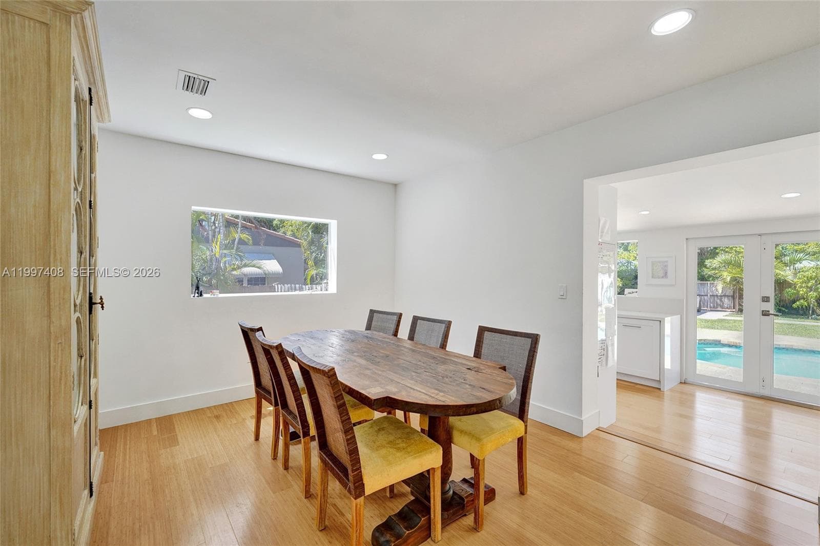 1515 Dewey St, Hollywood FL 33020 photo 2