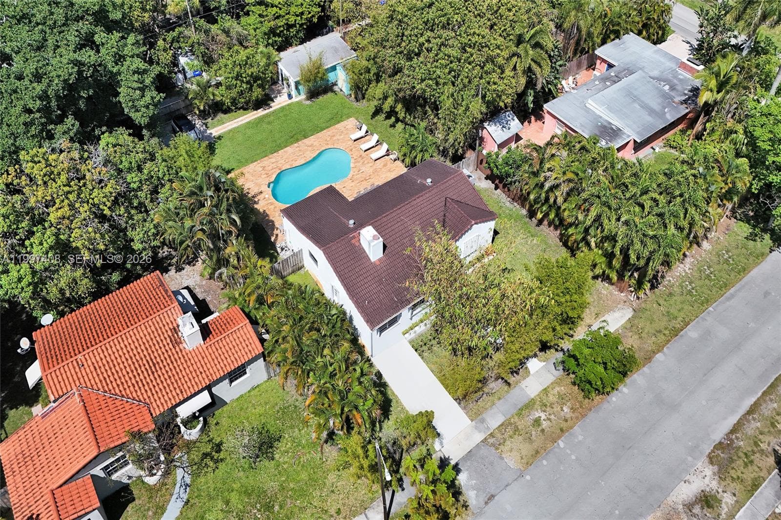 1515 Dewey St, Hollywood FL 33020 photo 4