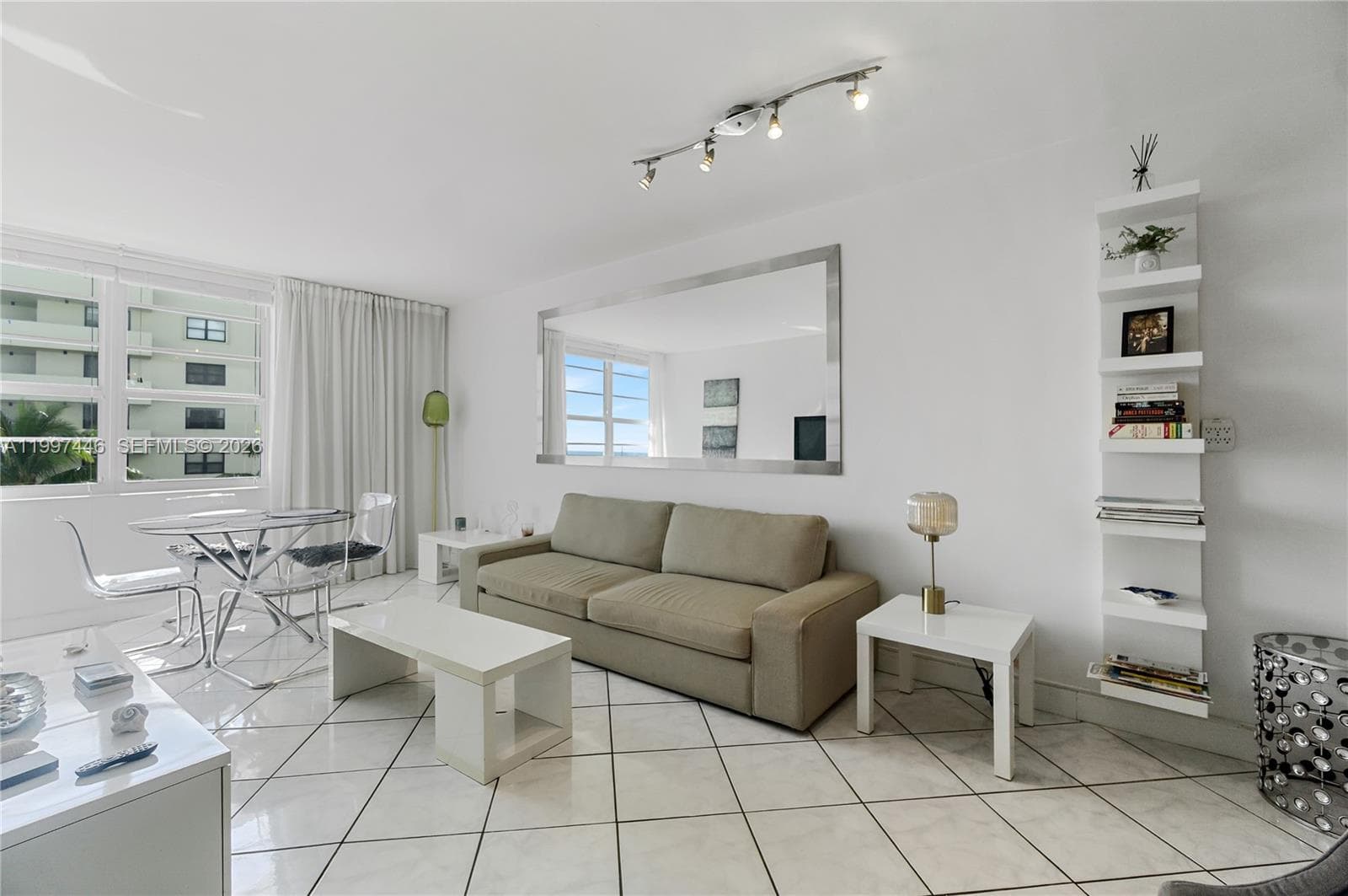 100 Lincoln Rd # 638, Miami Beach, FL 33139 photo 3