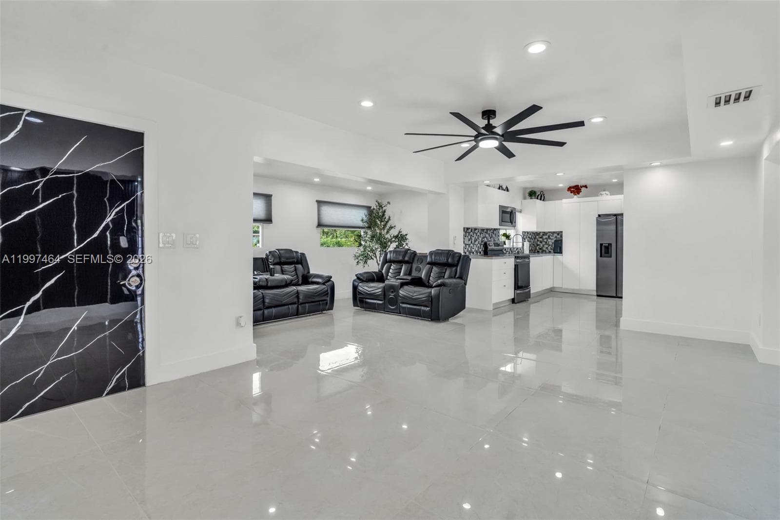 1055 NE 144th St, North Miami FL 33161 photo 5