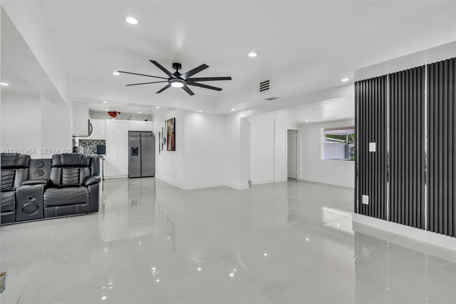 1055 NE 144th St, North Miami FL 33161 photo 4