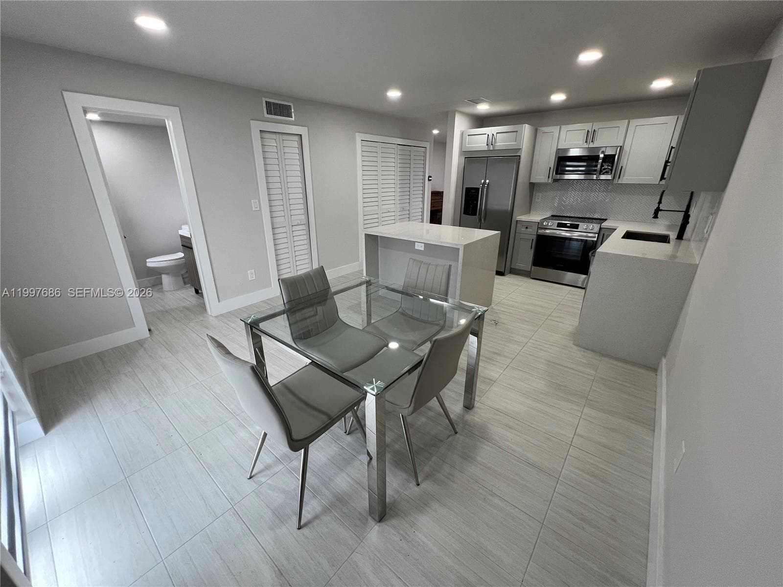 3826 SW 107th Ave # 2-2, Miami FL 33165 photo 4