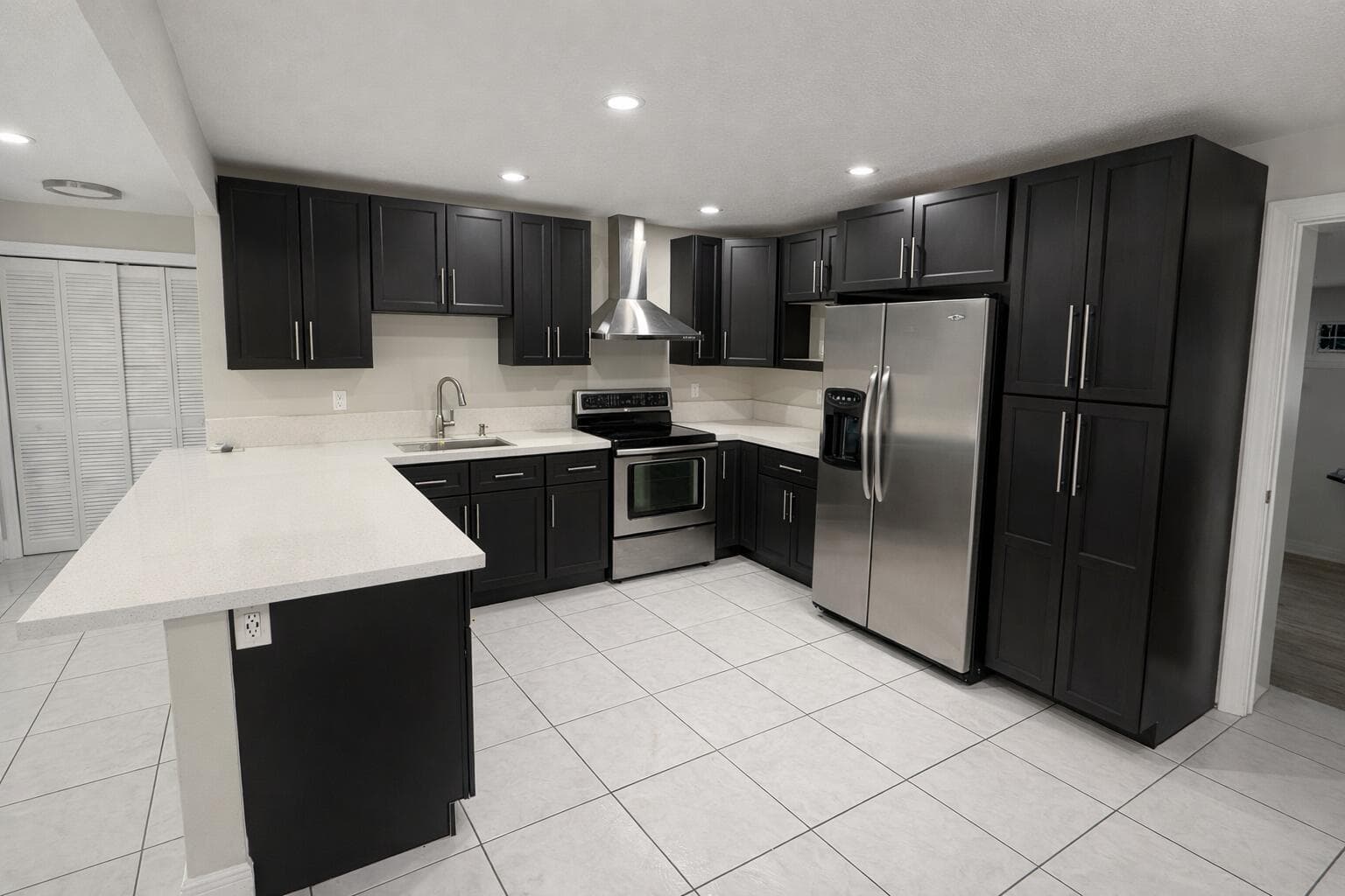 2800 SW 9th Street, Fort Lauderdale FL 33312 photo 2