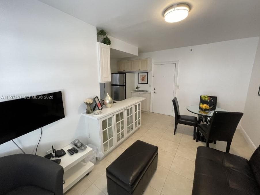335 Ocean Dr # 214, Miami Beach FL 33139 photo 4