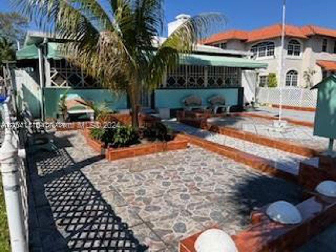 5934 NE 4th ct, Miami FL 33137 photo 5