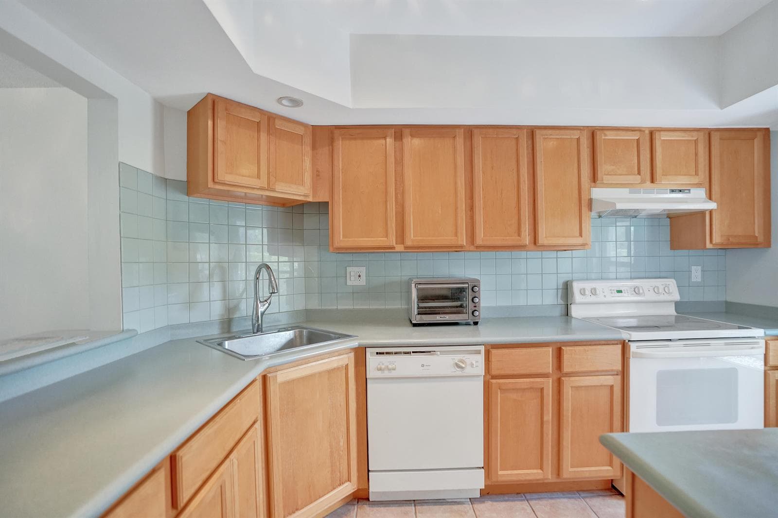 900 SW 12th Street # 100, Fort Lauderdale FL 33315 photo 3