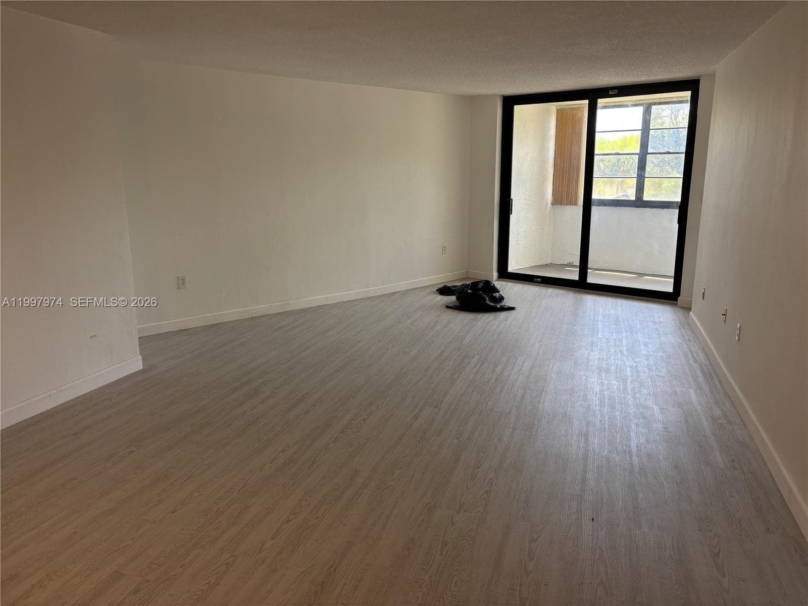 10854 N KENDALL DR # 316, Miami, FL 33176 photo 2