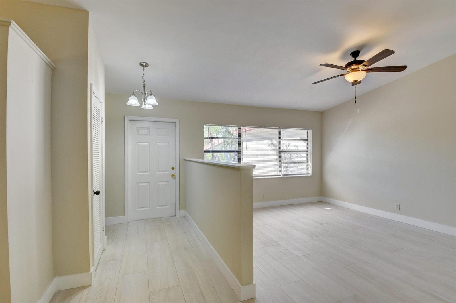 7011 San Sebastian Circle, Boca Raton FL 33433 photo 4