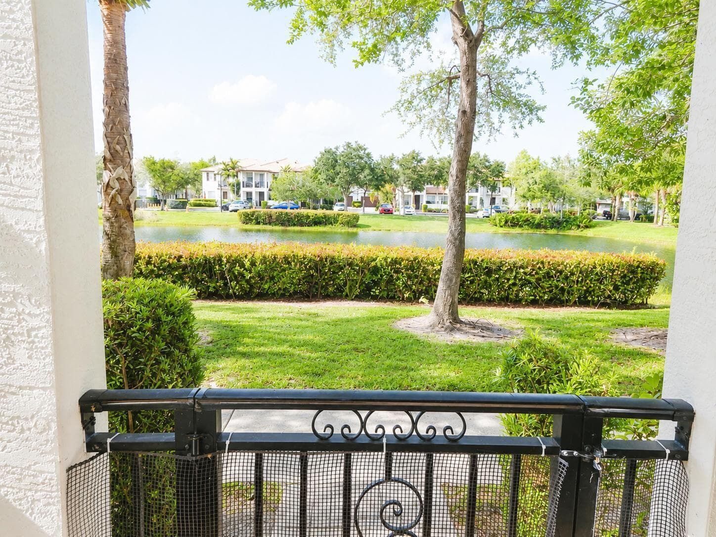 4720 Mimosa Place # 909, Coconut Creek FL 33073 photo 4