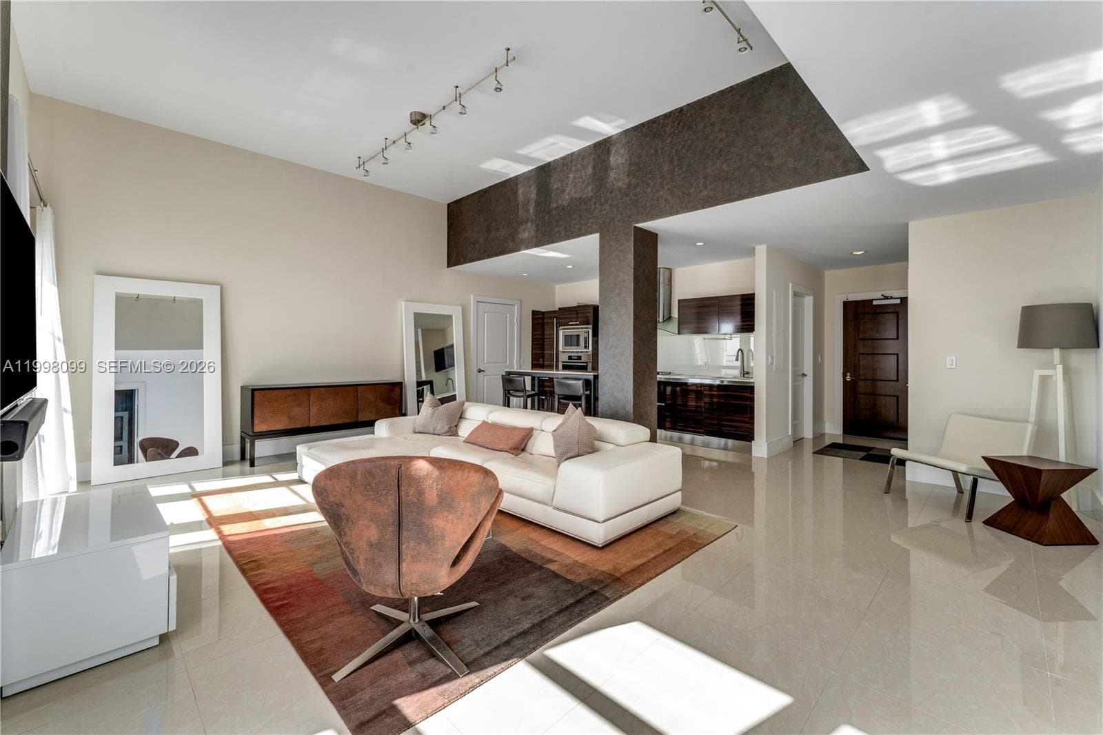 3739 Collins Avenue # 604, Miami Beach FL 33140 photo 4