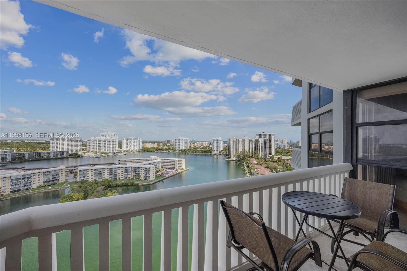 1000 W Island Blvd # 1910, Aventura FL 33160 photo 2