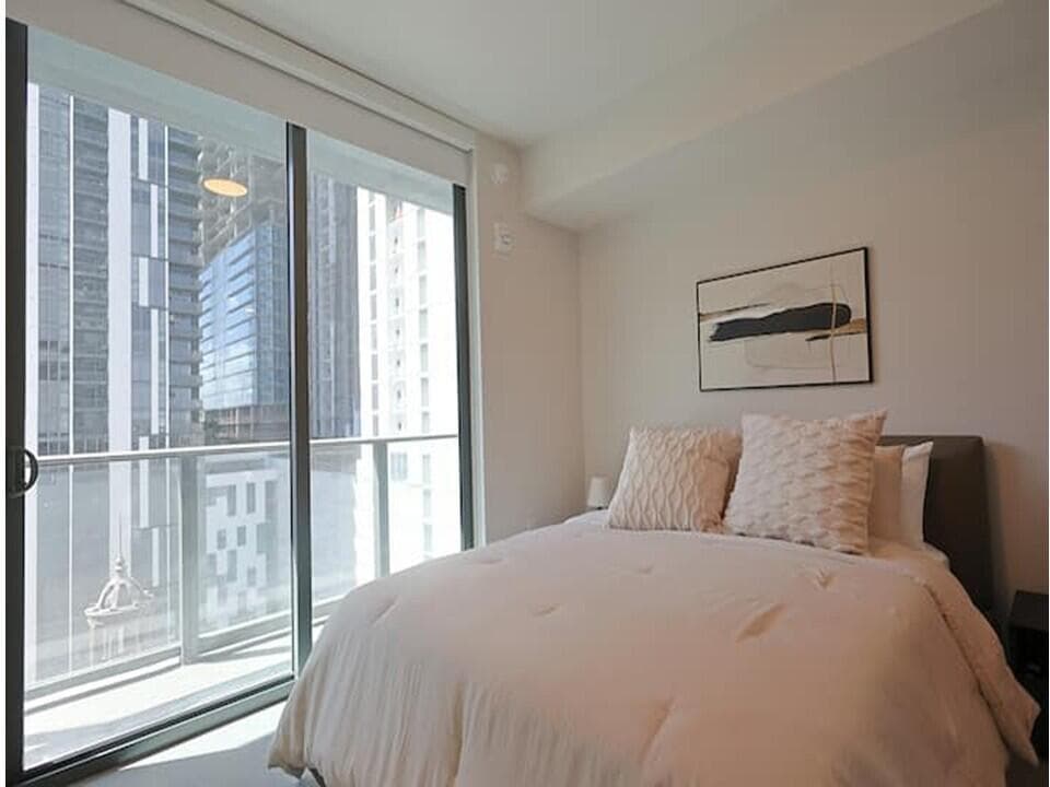 121 NE 5th Street # 1506, Miami FL 33132 photo 5