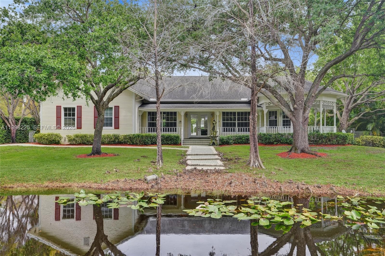 12350 NW 6th St, Plantation FL 33325