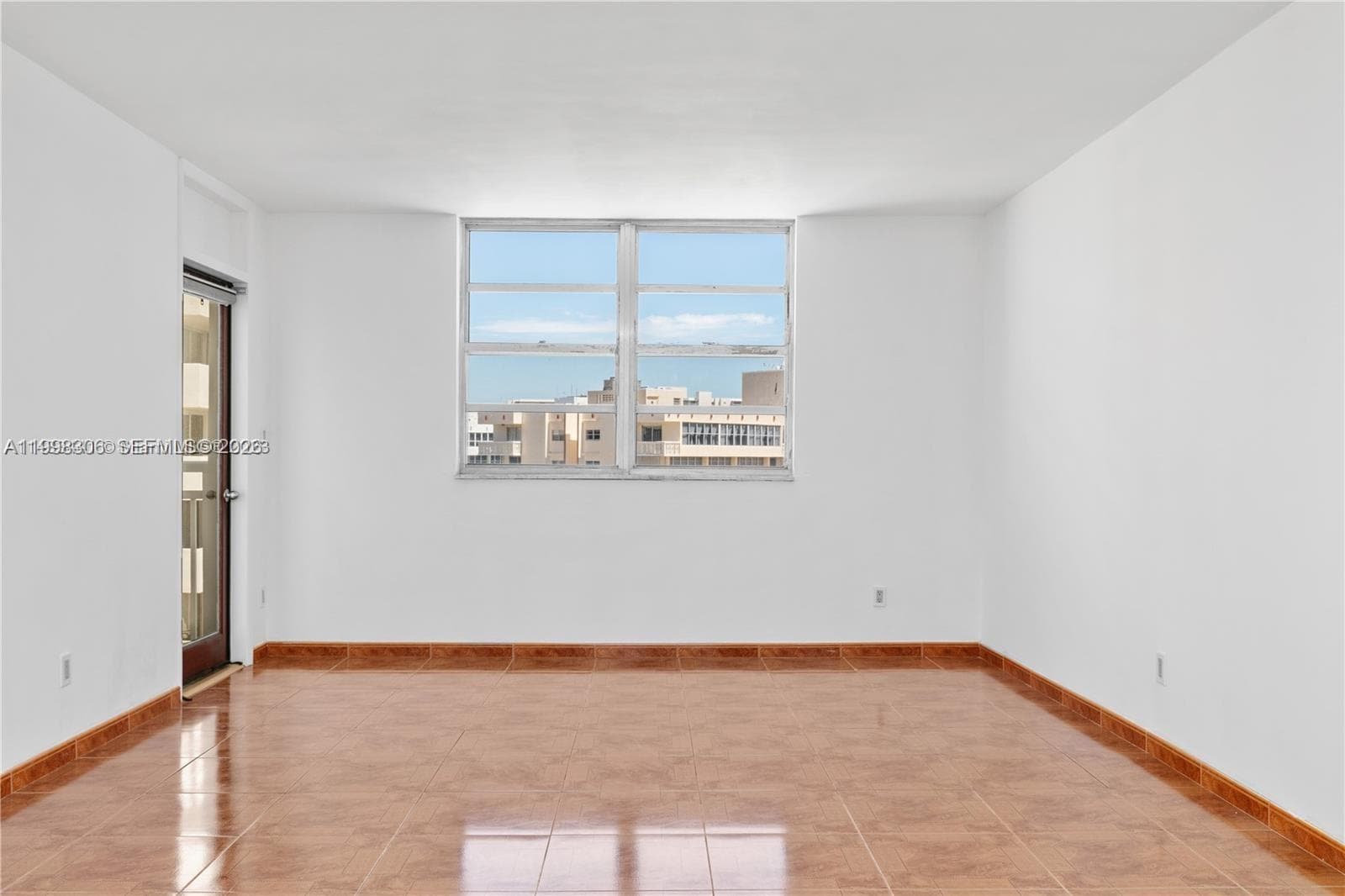 1849 S Ocean Dr # 1103, Hallandale Beach FL 33009 photo 5