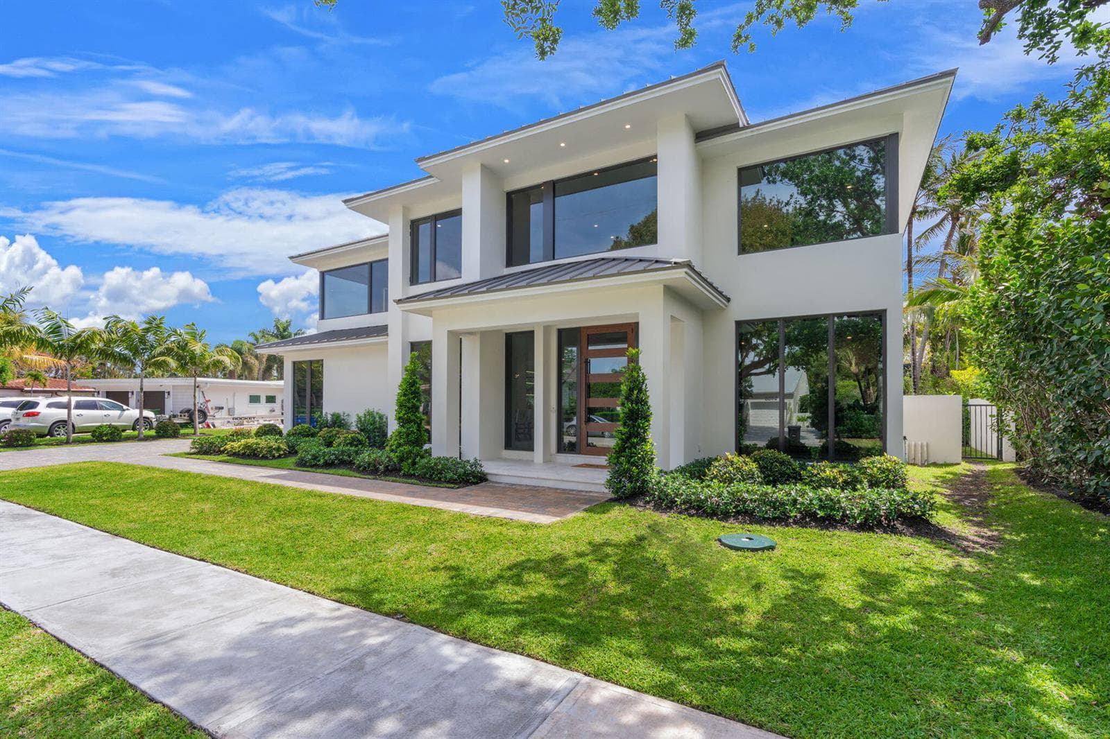 2406 NE 13th Court, Fort Lauderdale FL 33304 photo 3