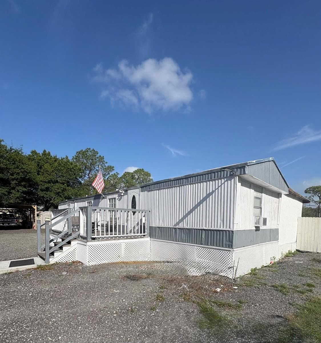 187 Montura Avenue, Clewiston FL 33440 photo 2