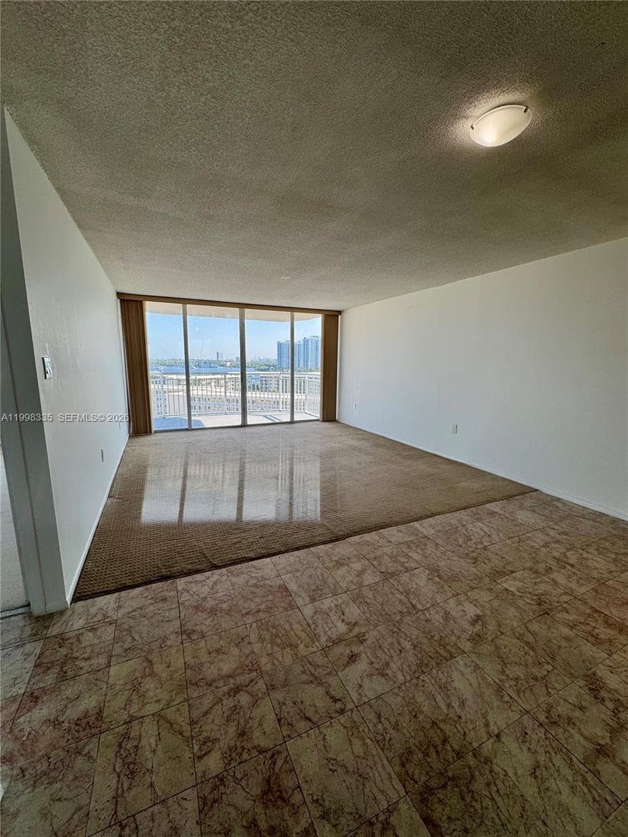 18011 Biscayne Blvd # 1003, Aventura FL 33160 photo 5
