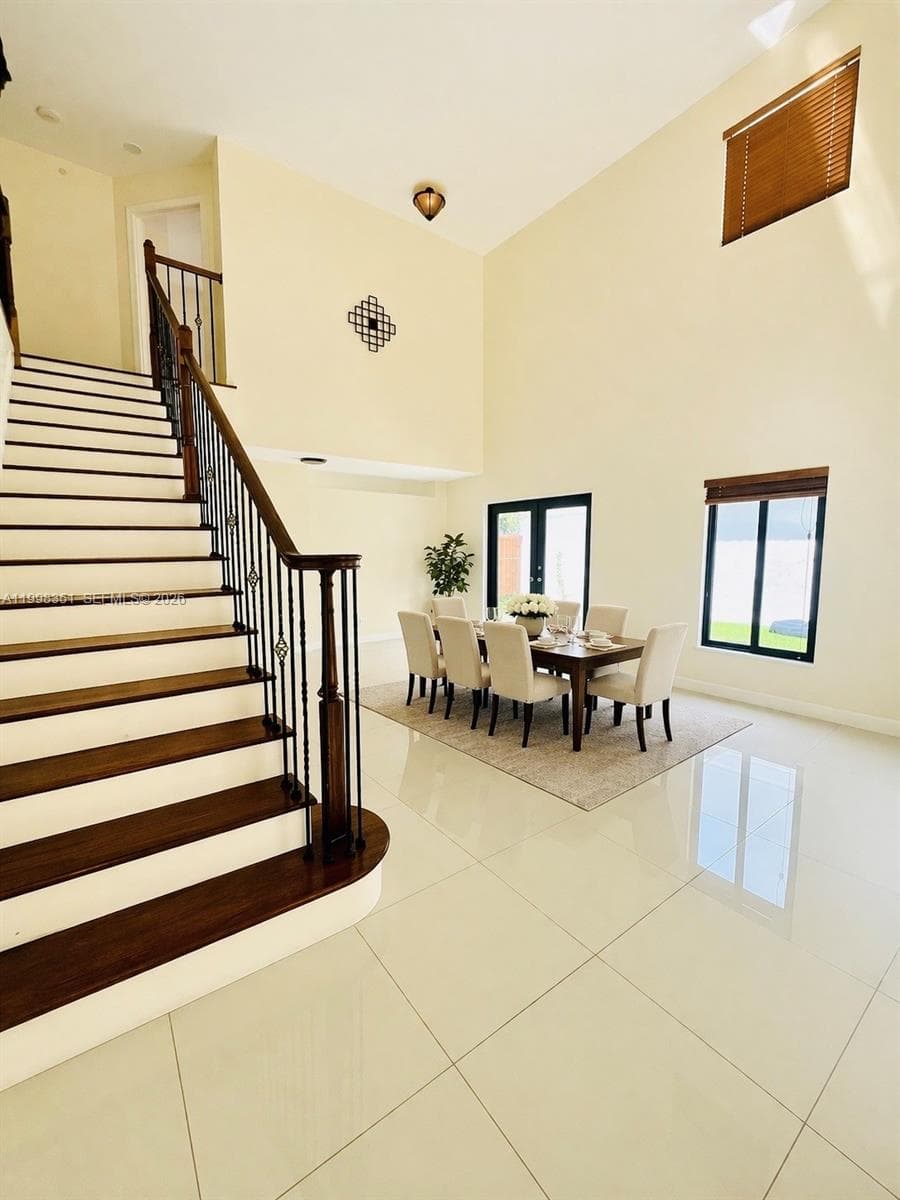 9069 NW 193rd St, Hialeah FL 33018 photo 5
