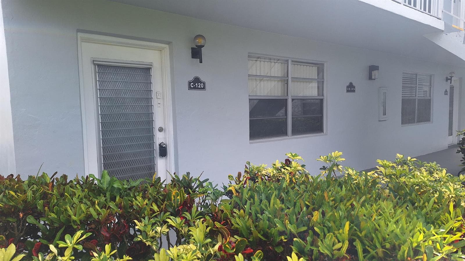 120 Normandy # C, Delray Beach FL 33484 photo 2