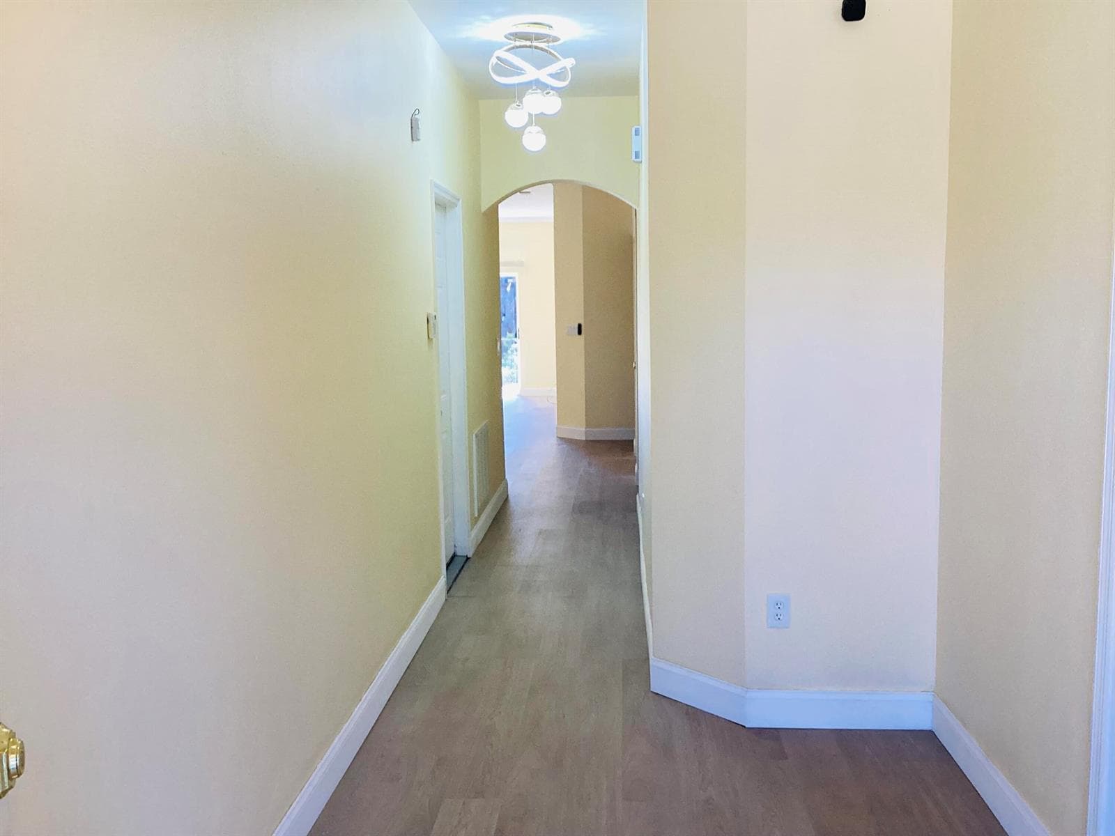 3809 N Whittier Street, Tampa FL 33619 photo 3