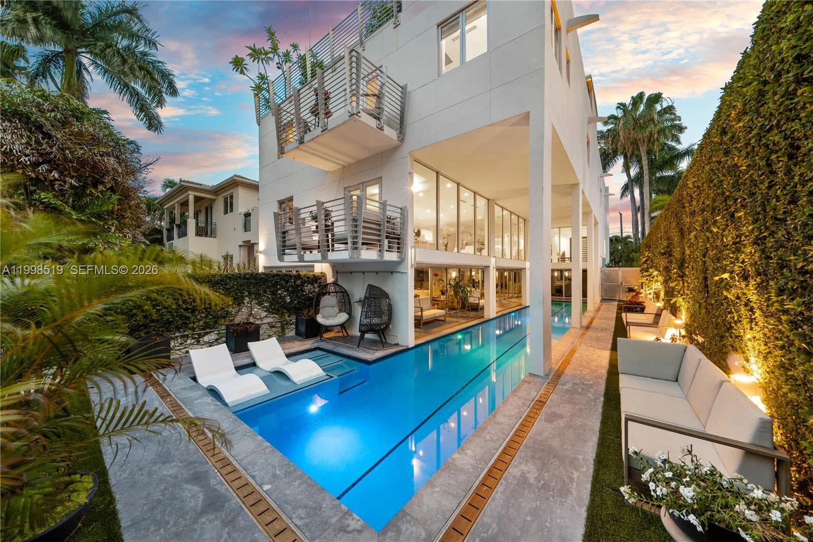 215 Palm Ave, Miami Beach FL 33139 photo 5