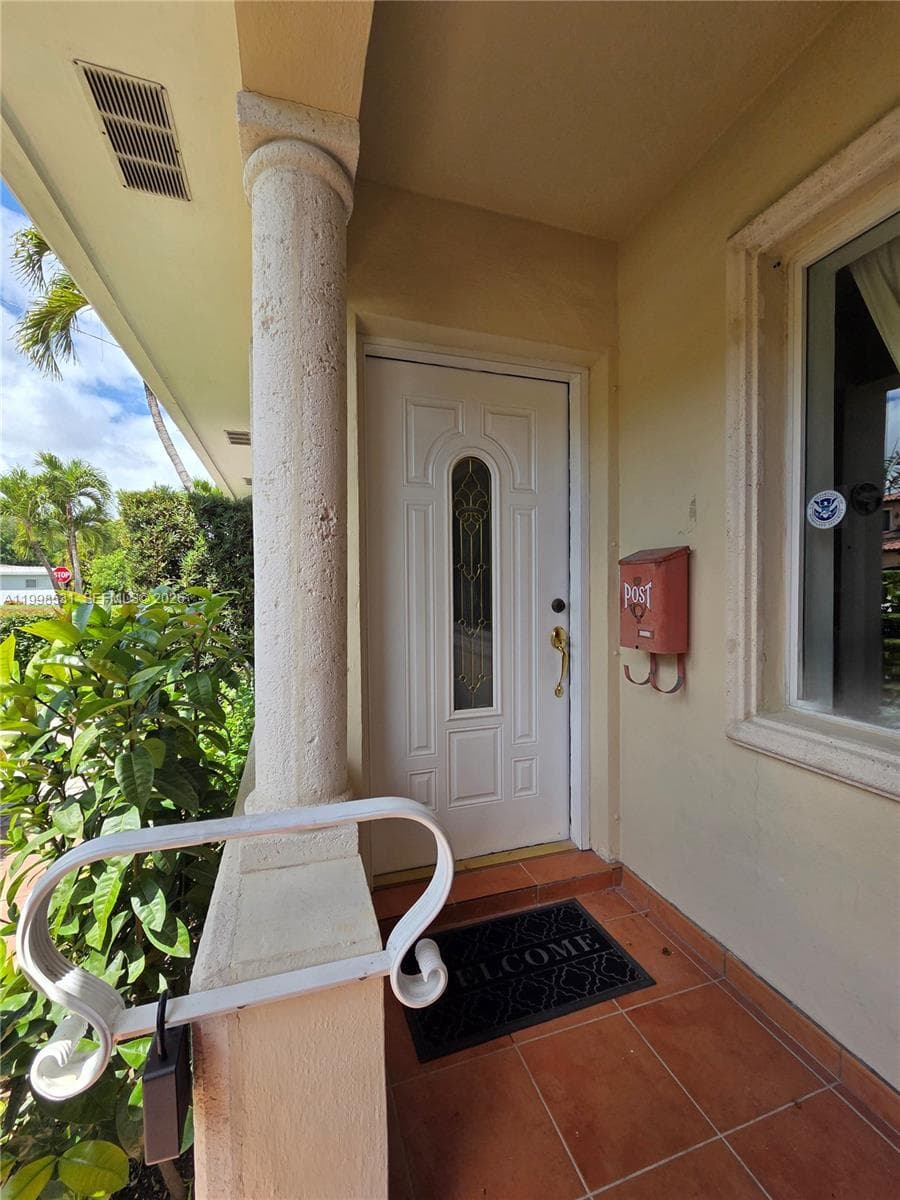 345 Malaga Ave, Coral Gables FL 33134 photo 5