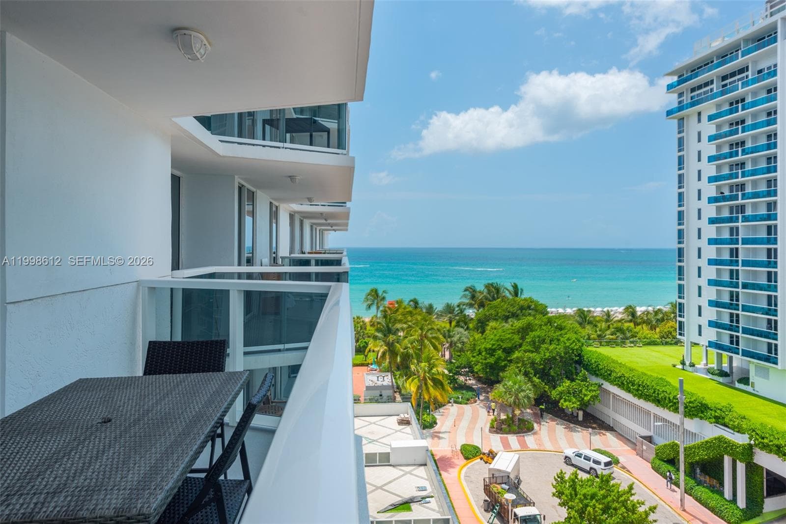 2401 Collins Ave # 1007, Miami Beach FL 33140