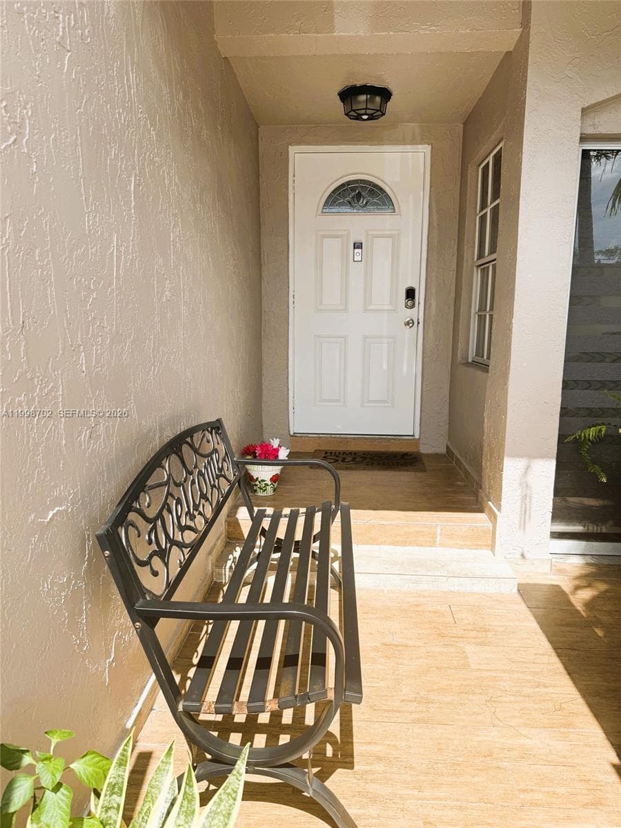 6217 SW 128th Pl, Miami FL 33183 photo 2