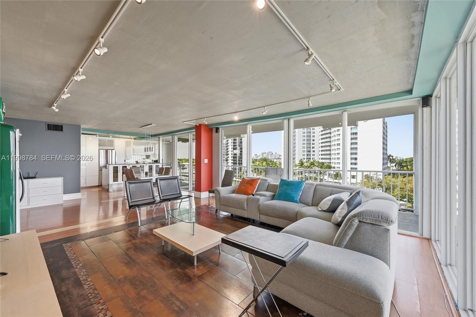 2800 E Sunrise Blvd # 7F, Fort Lauderdale FL 33304 photo 2