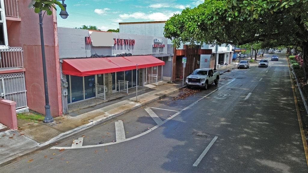 1365 SW 22nd Street, Miami FL 33145 photo 3