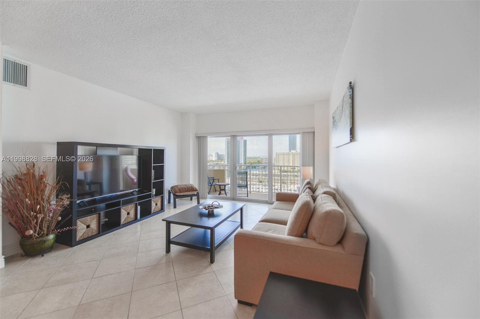 1965 S Ocean Dr # 14D, Hallandale Beach FL 33009 photo 4
