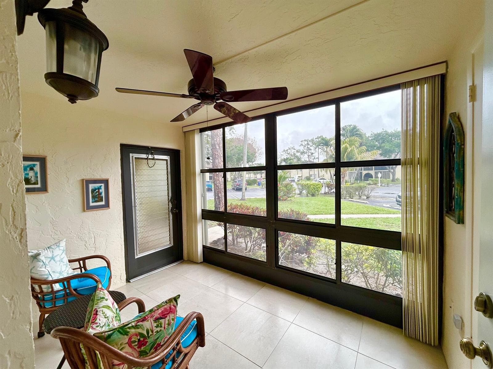 140 Lake Pine Circle # 1, FL 33463 photo 5