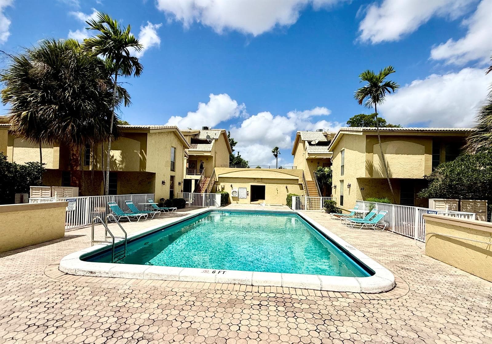 8401 W Sample Road # 21, Coral Springs FL 33065 photo 2