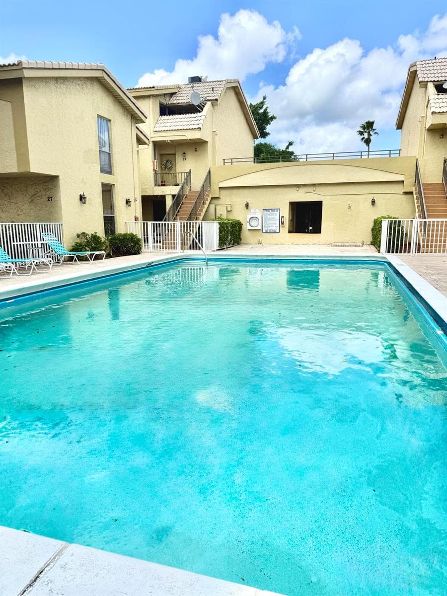 8401 W Sample Road # 21, Coral Springs FL 33065 photo 3