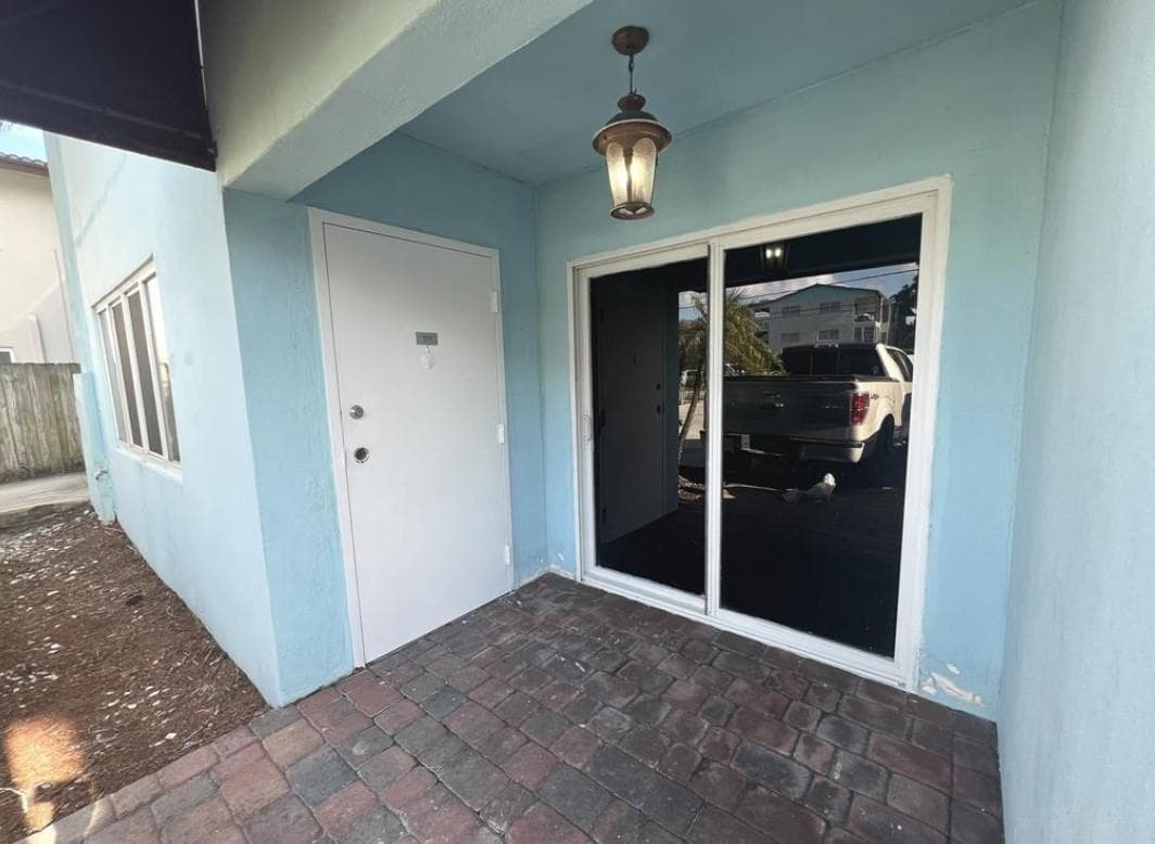 1060 Crystal Lake Drive # 101, Deerfield Beach FL 33064 photo 3