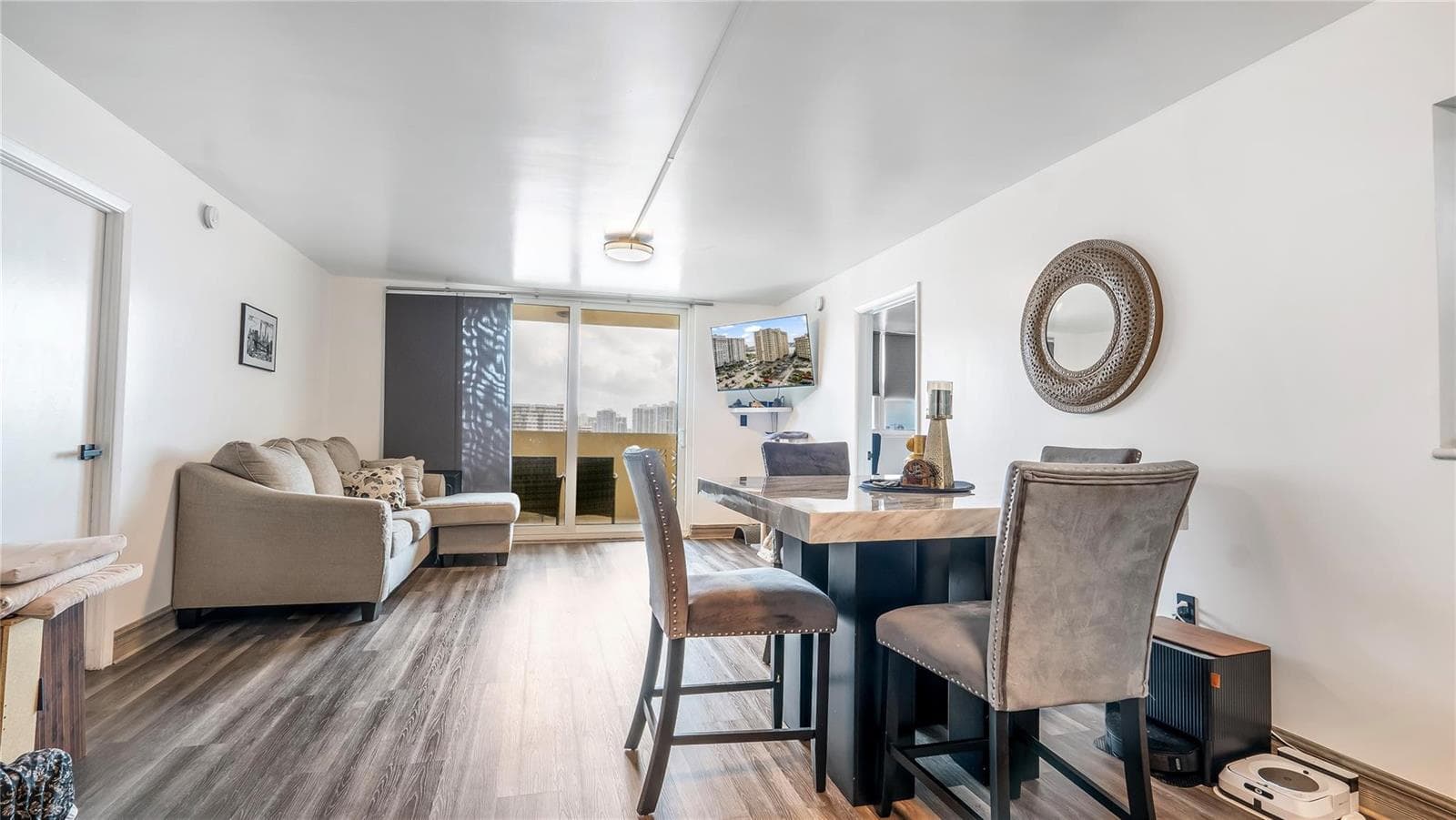 1833 S Ocean Drive # 1608, Hallandale Beach FL 33009 photo 2
