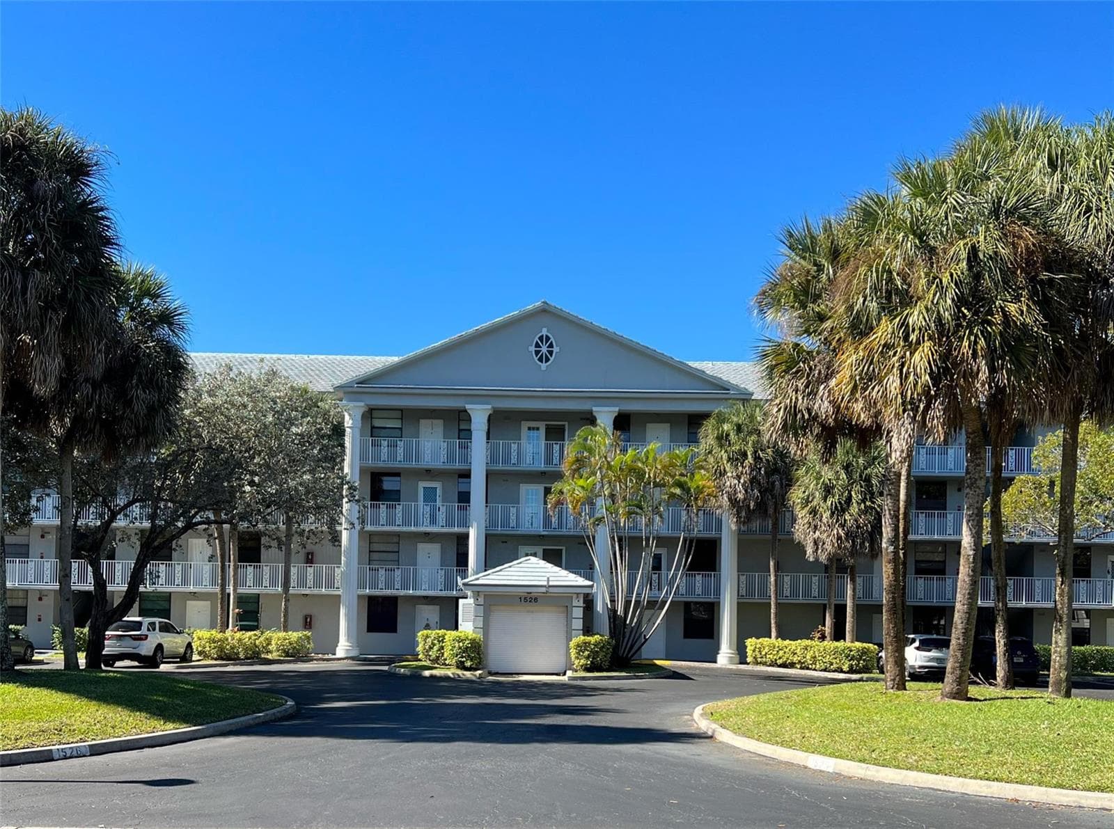 1526 Whitehall Drive # 402, Davie FL 33324 photo 2