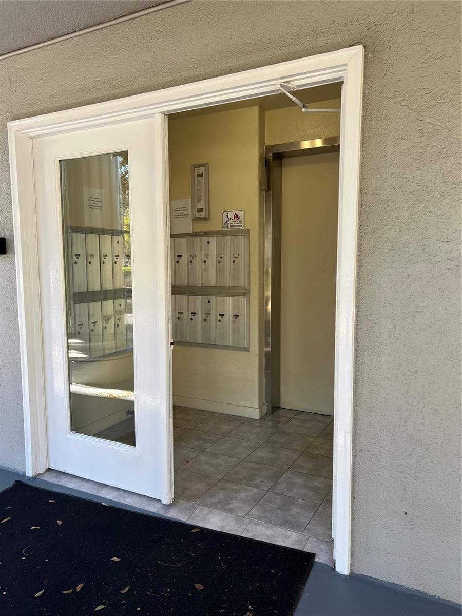 1526 Whitehall Drive # 402, Davie FL 33324 photo 3