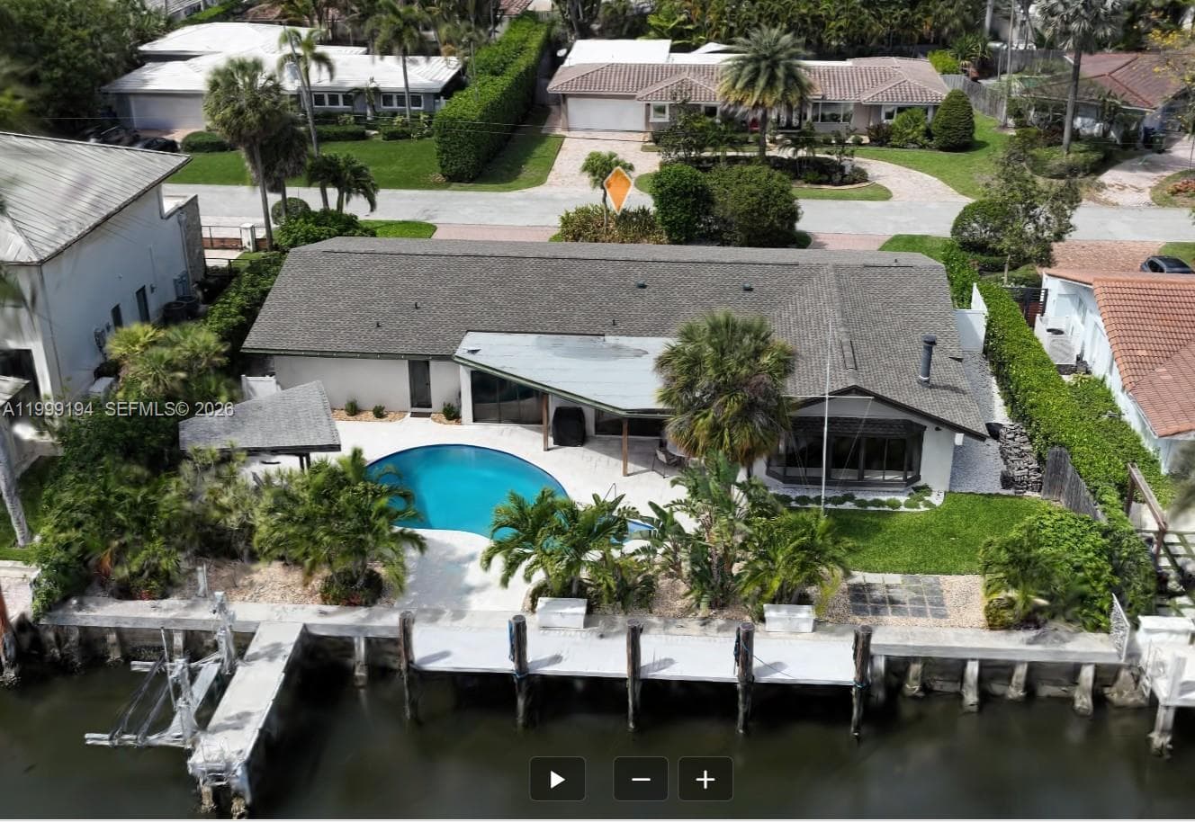 2832 NE 26th St, Fort Lauderdale FL 33305 photo 2