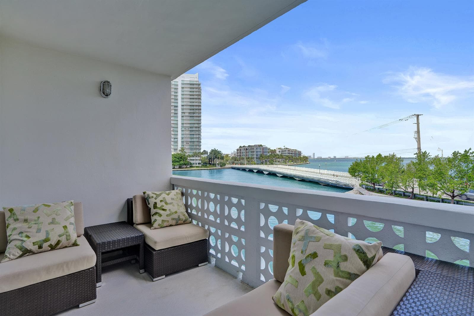 1670 Lincoln Court # 3b, Miami Beach FL 33139 photo 2