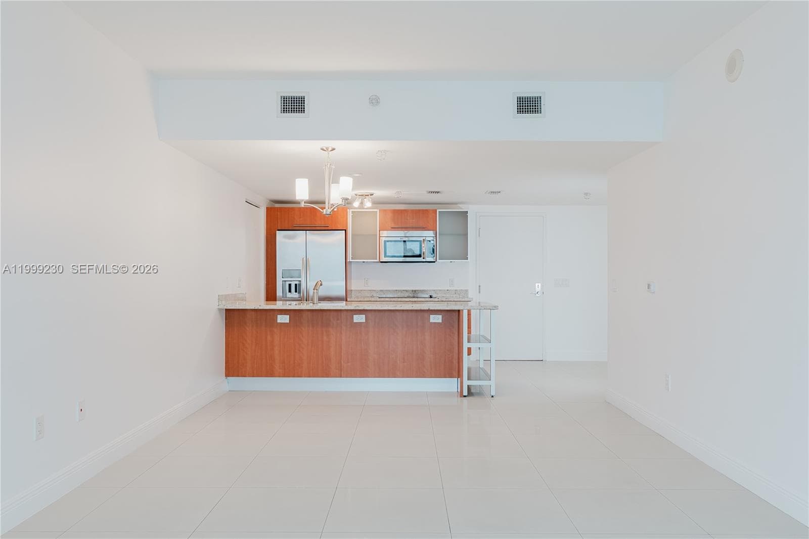 185 SW 7th St # 2007, Miami FL 33130 photo 4