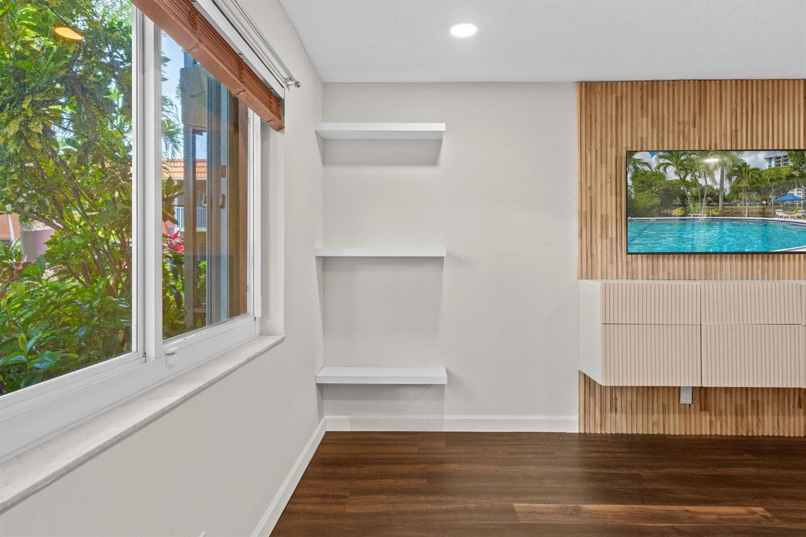 1920 NE 1st Terrace # 118h, Wilton Manors FL 33305 photo 3